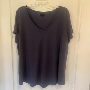 Women’s Torrid plus size 3 T-shirt